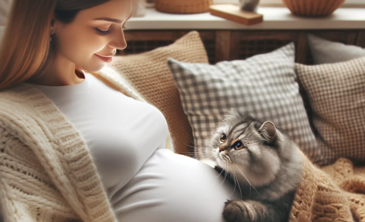 pregnant women with cat